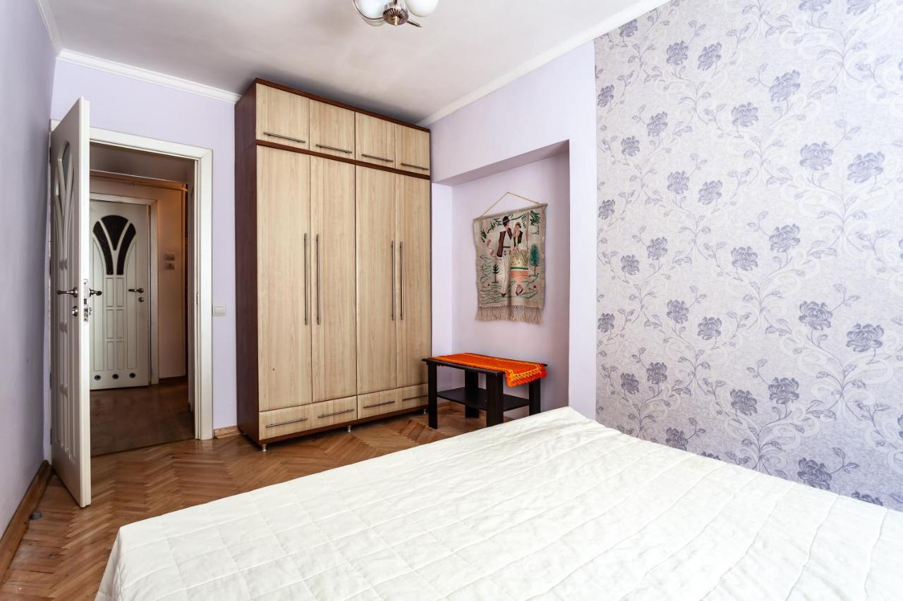Four Bedrooms Apartment In The Heart Of Lwów Zewnętrze zdjęcie