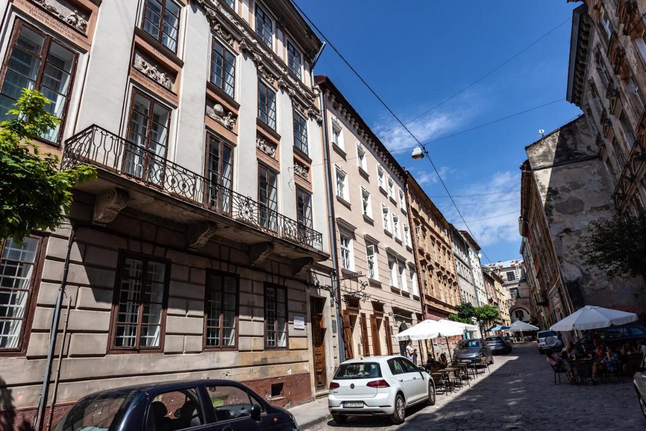 Four Bedrooms Apartment In The Heart Of Lwów Zewnętrze zdjęcie